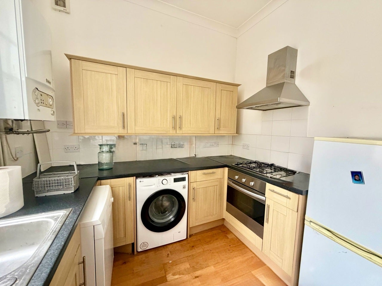 Flat Wellington Crescent in Thanet