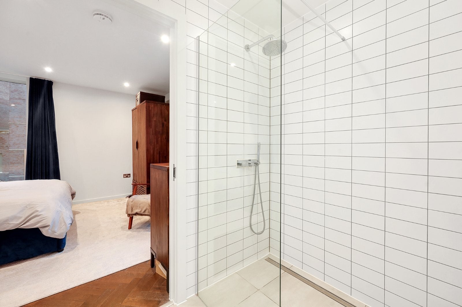 Flat Agar Place in Greater London