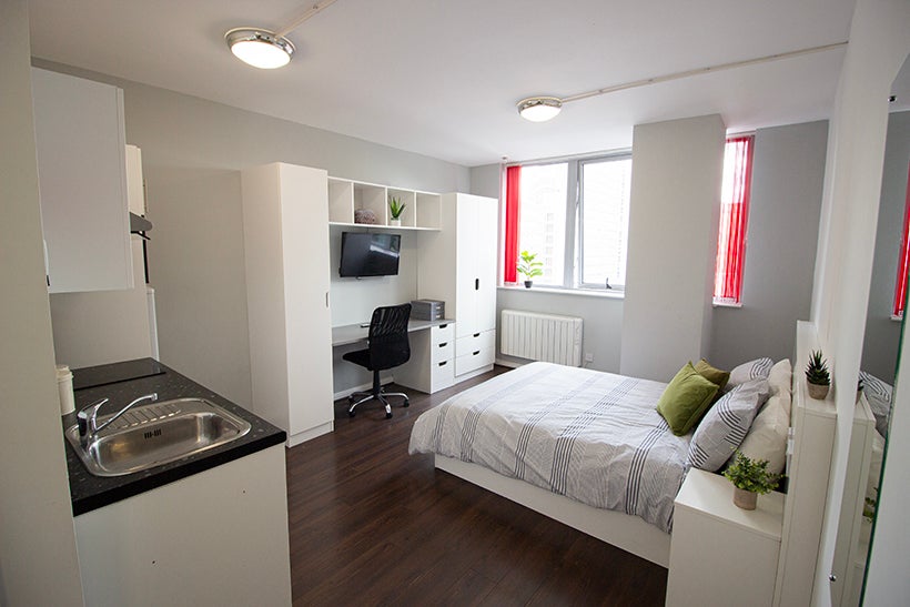 Room Milton Street in Nottingham