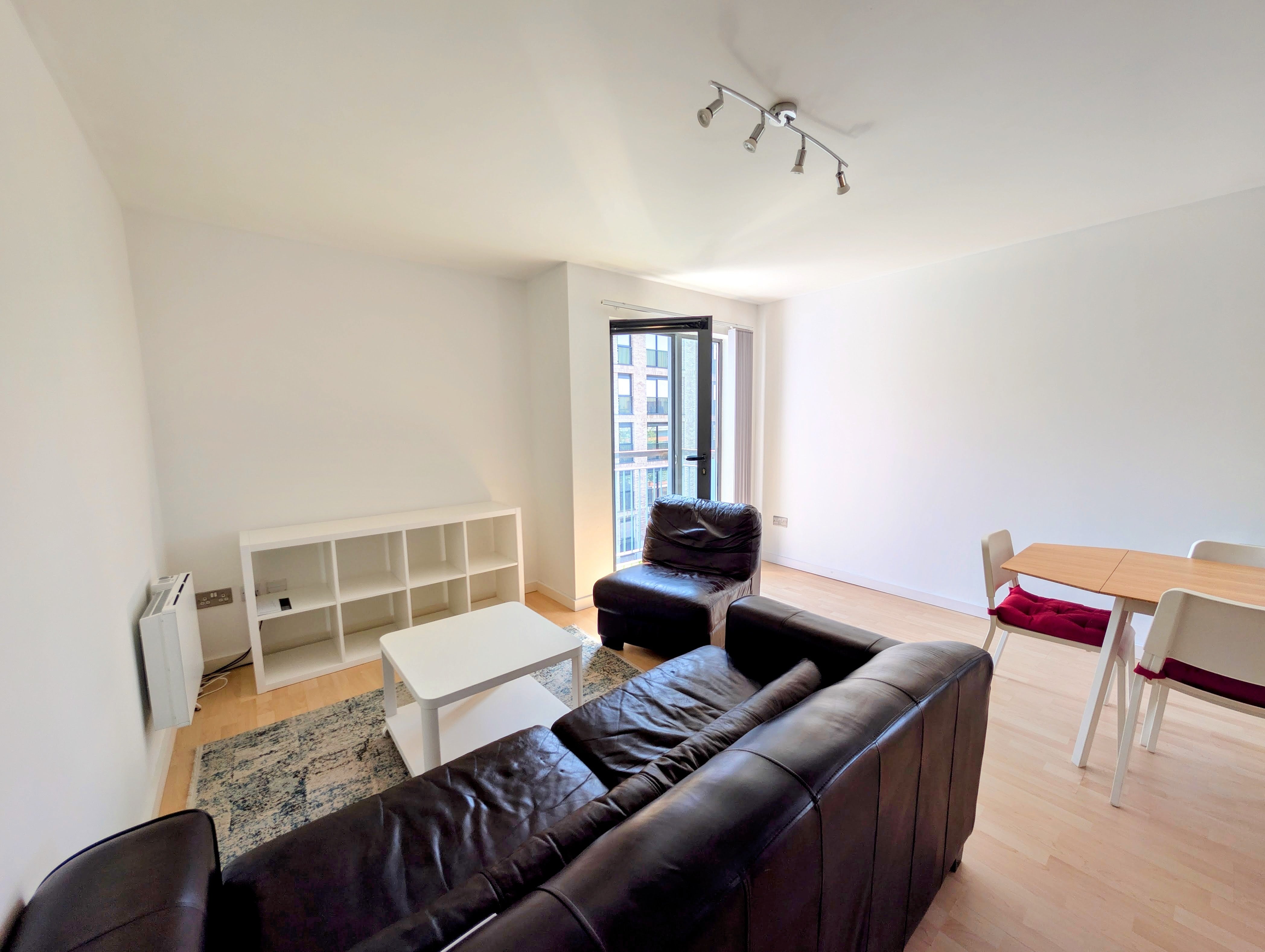Flat Ordsall Lane in Salford