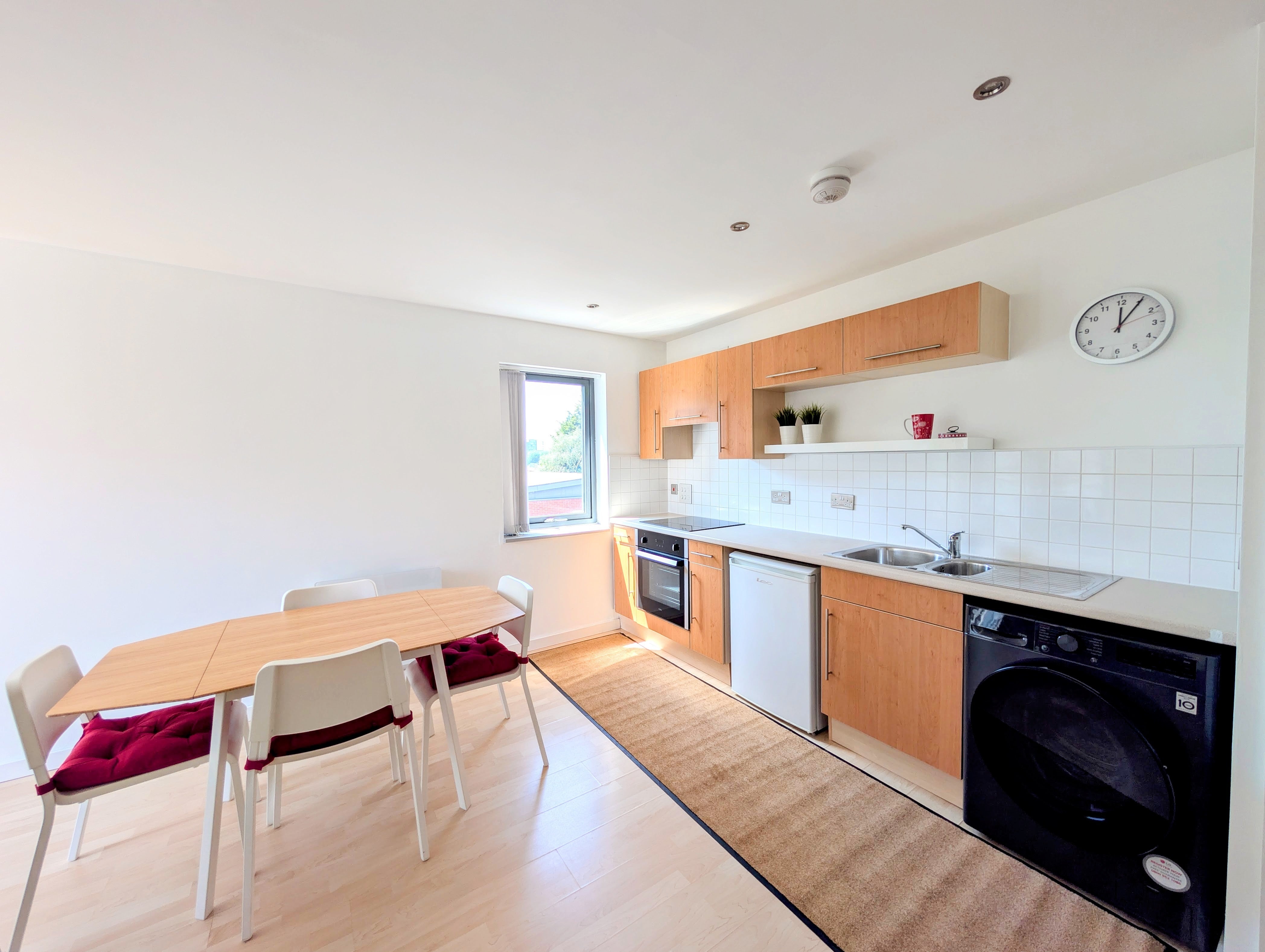 Flat Ordsall Lane in Salford