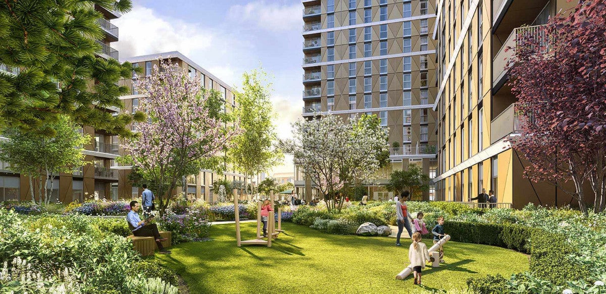Flat Eden Grove in Greater London