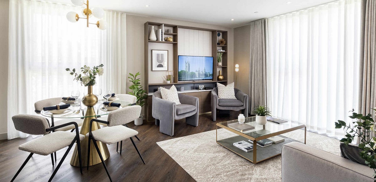 Flat Eden Grove in Greater London