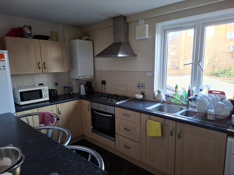 Room Camden Road in Greater London