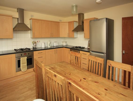 Room Castle Road in Sandwell