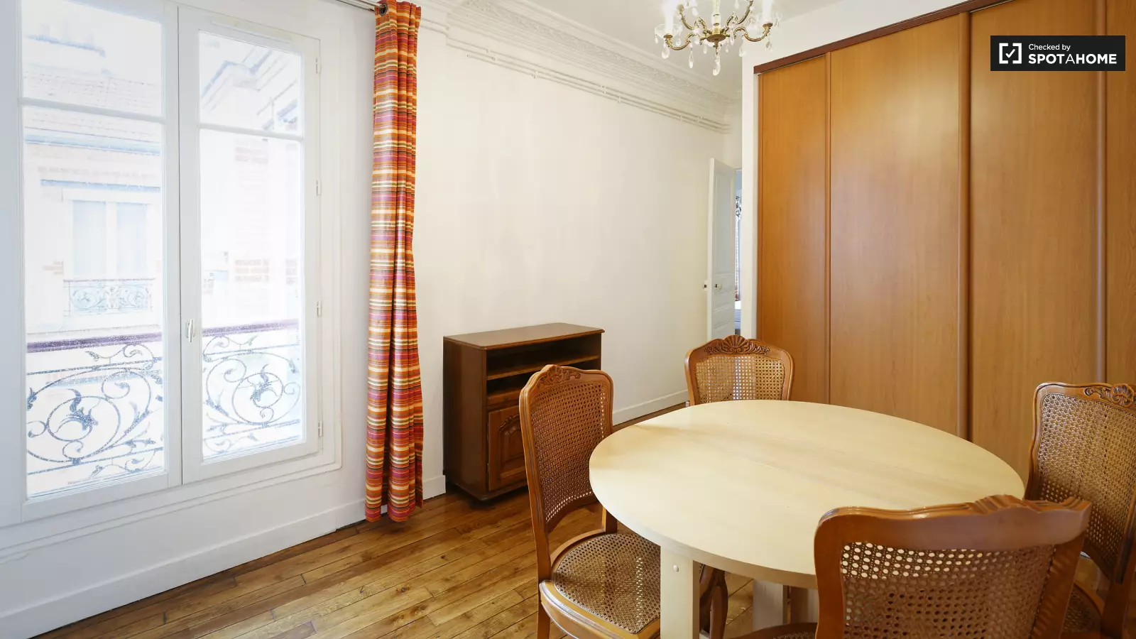 Appartement Rue Jules Ferry à Courbevoie