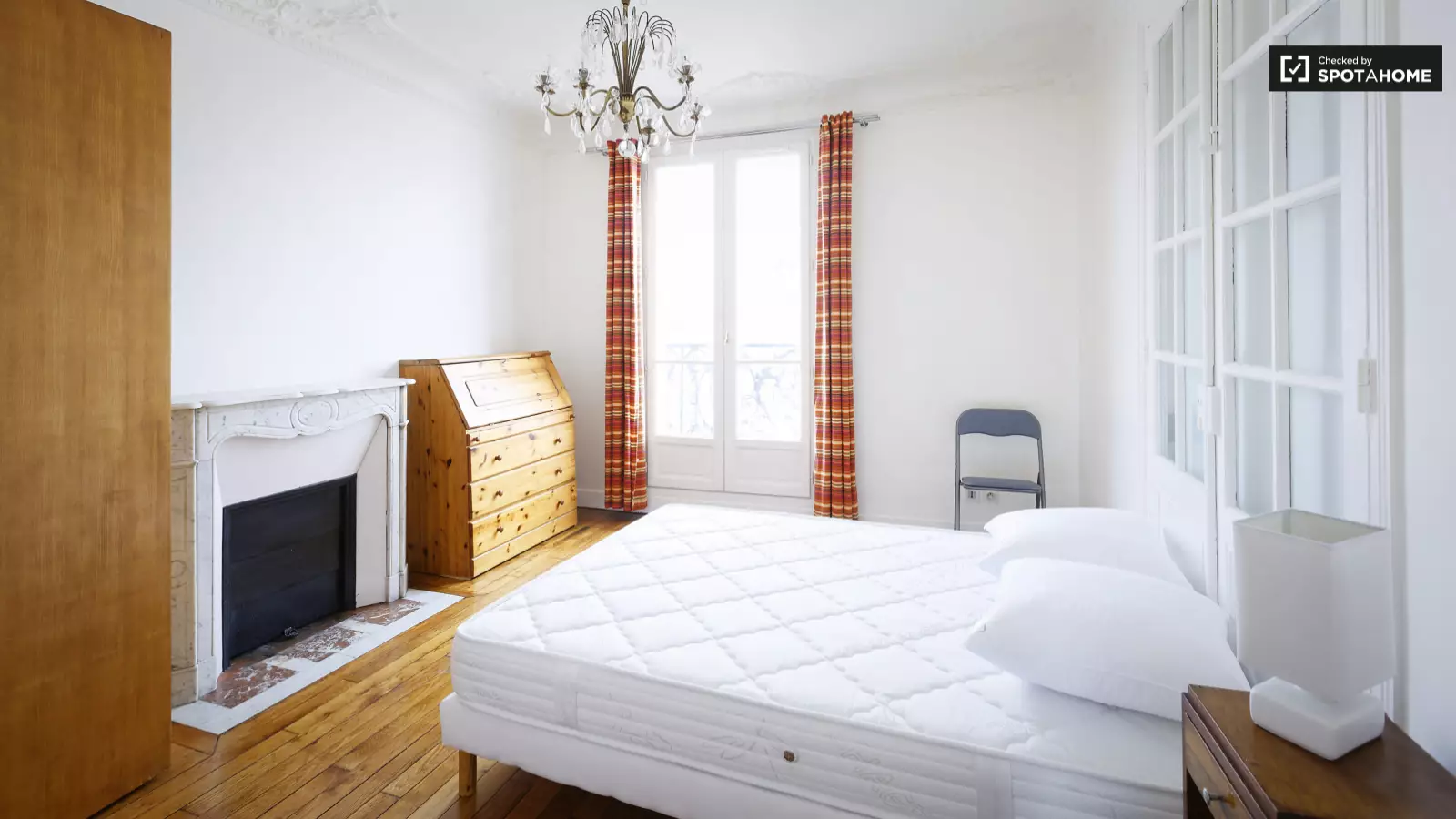 Flat Rue Jules Ferry in Courbevoie