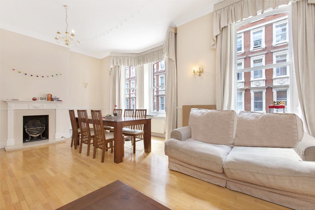 Flat Newman Street in City of Westminster