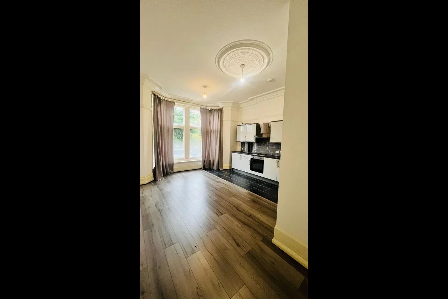 Flat Springfield Road in Leicester