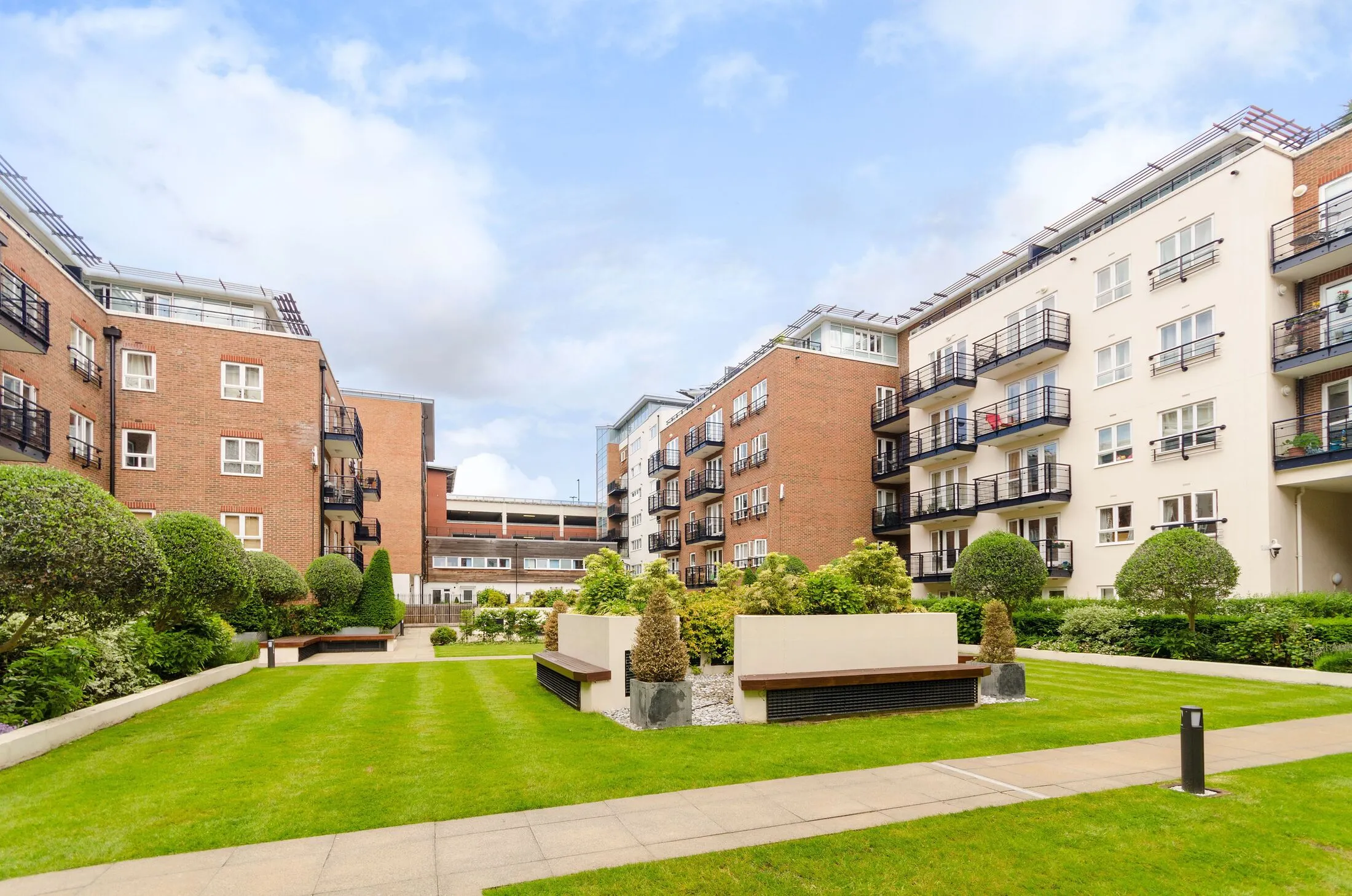 Flat Canbury Passage in Greater London