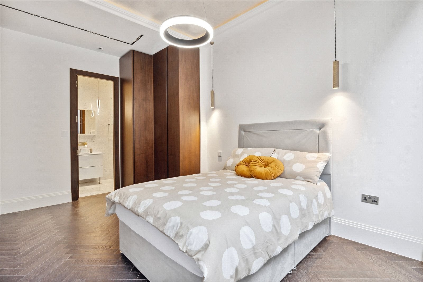 Flat Lexham Gardens in Greater London