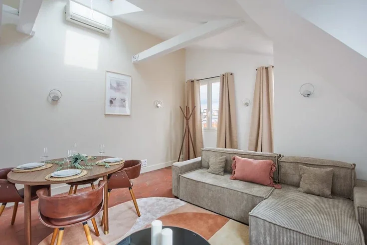 Appartement Rue de la Trémoille à Paris