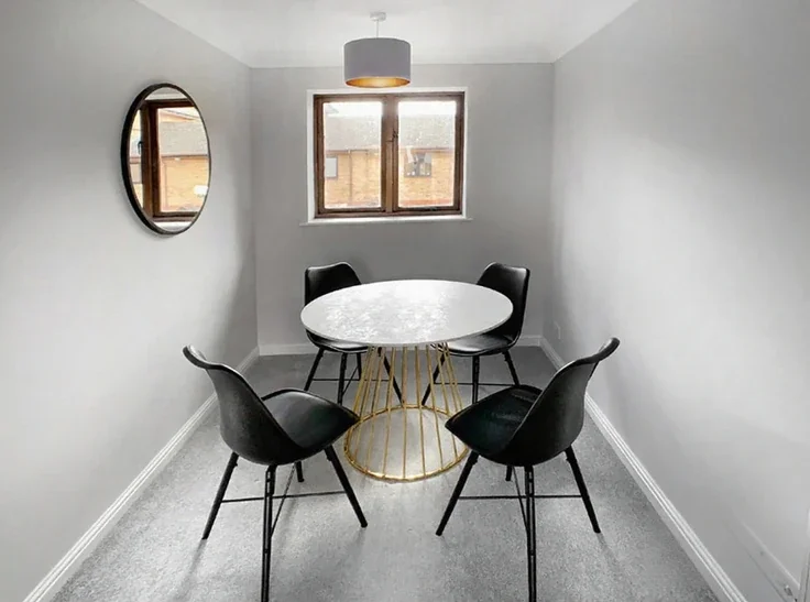 Flat Ludlow Road in Maidenhead