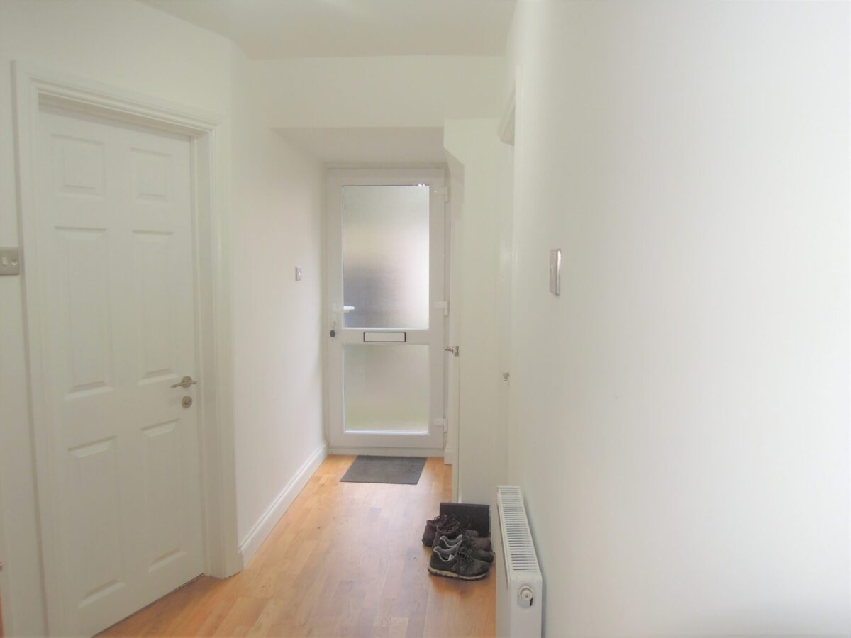 Flat Lingfield Gardens in Southampton