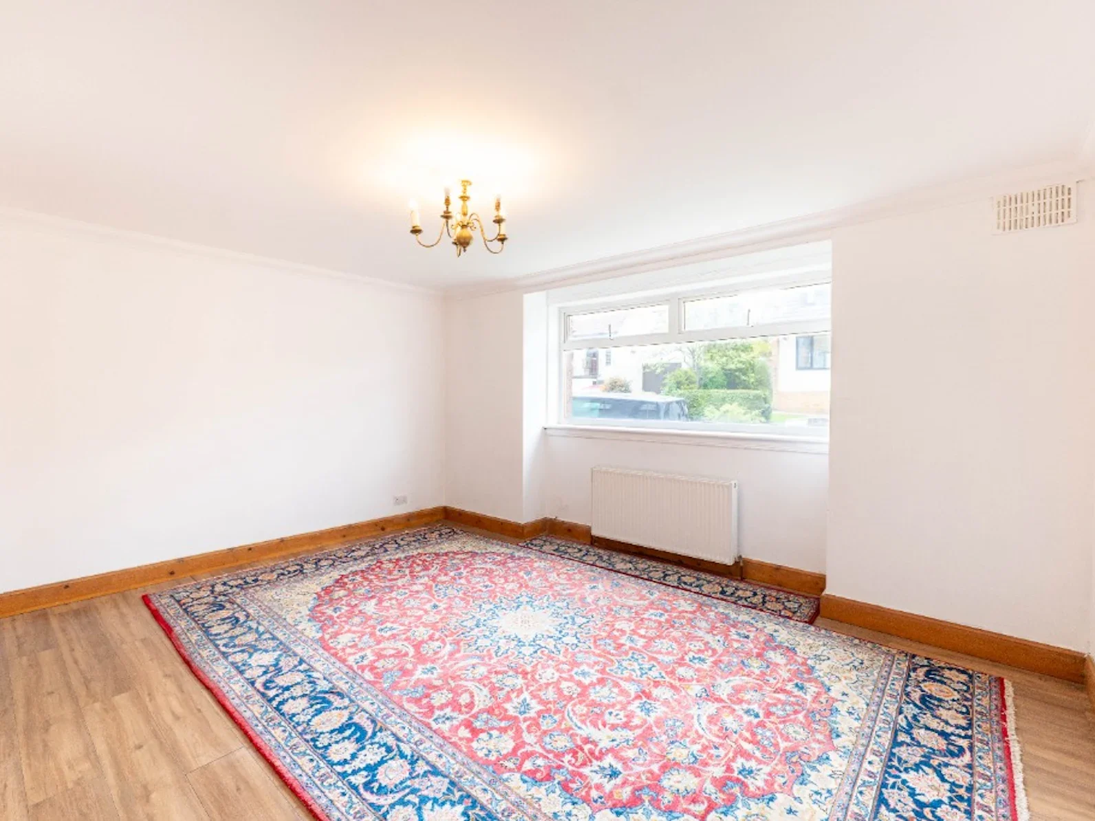Flat Caiystane Gardens in City of Edinburgh
