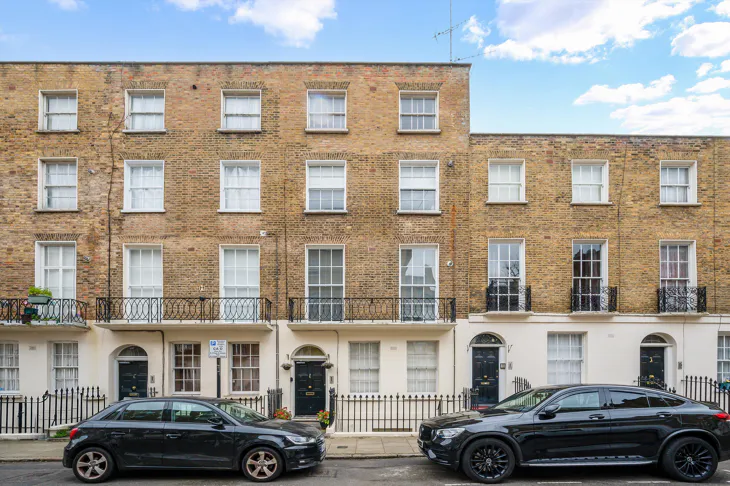 Flat Burton Street in Greater London