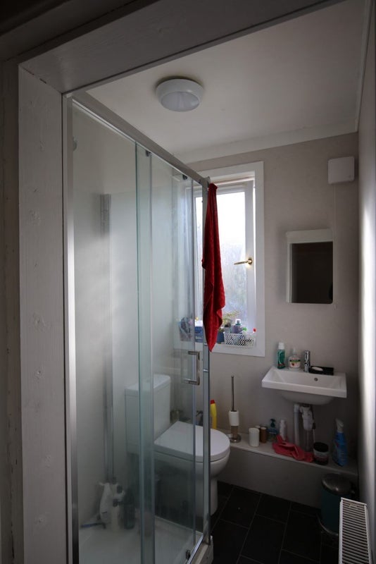 Room Clearburn Gardens in City of Edinburgh