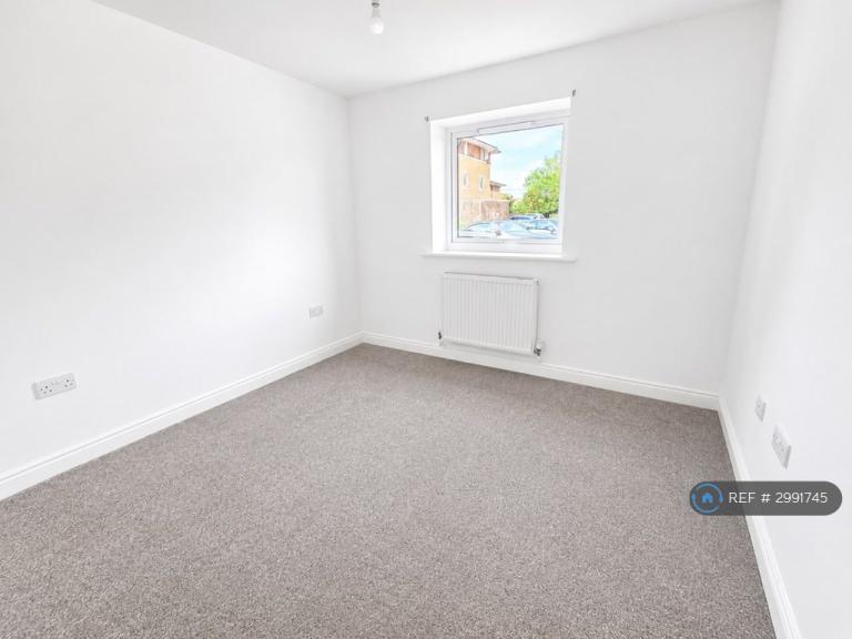 Flat Helen Road in Greater London