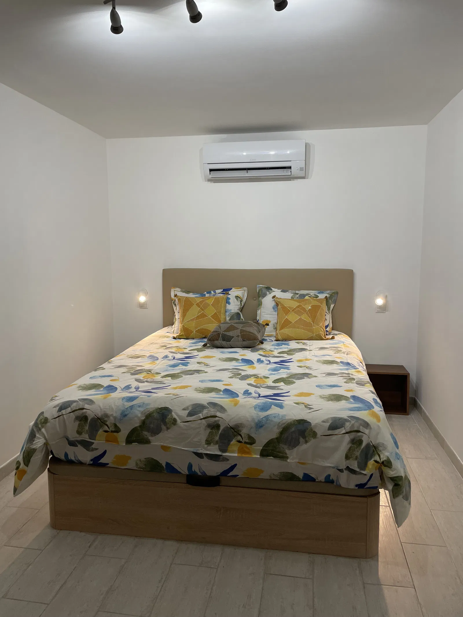 Chambre Route de Cournonsec à Fabrègues