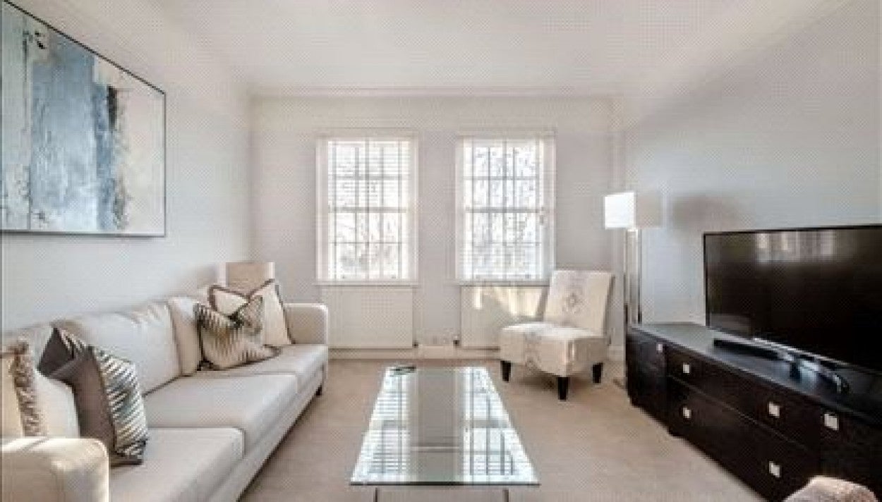 Flat Fulham Road in Greater London
