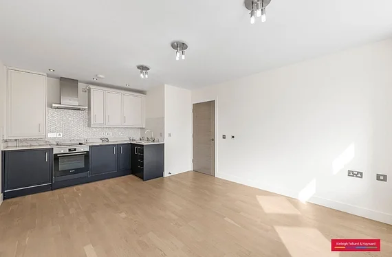 Flat Margravine Road in Greater London