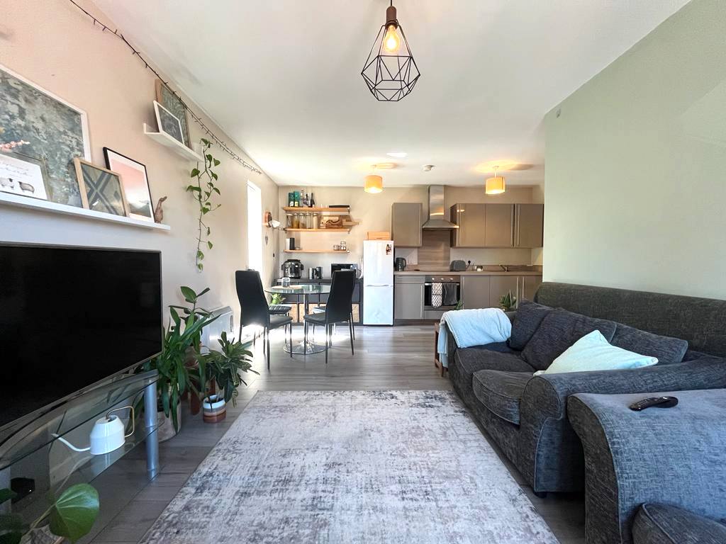 Flat Derwent Street in Salford