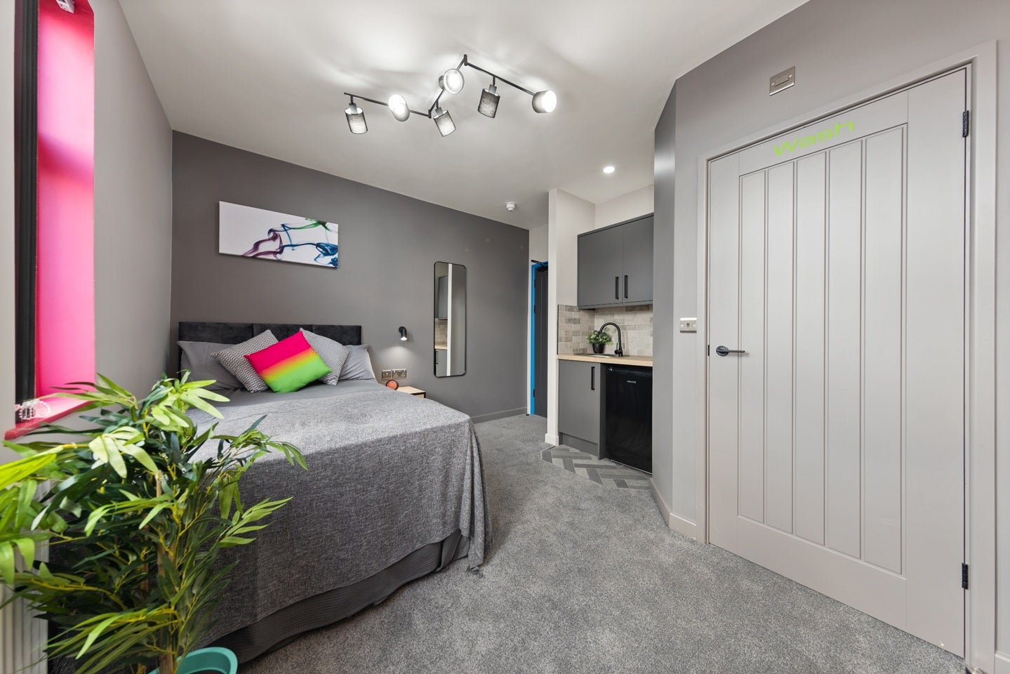 Room Anderson Road in Sandwell