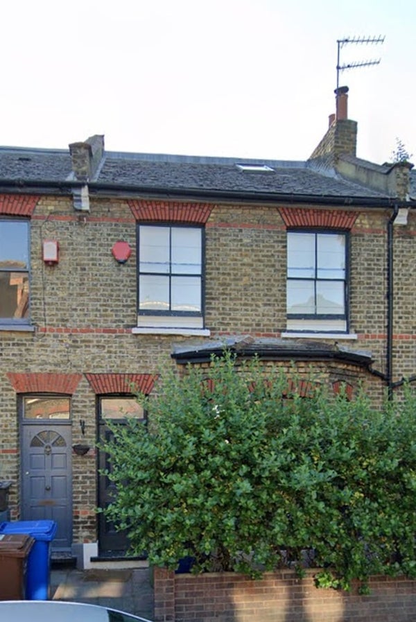 House Houseman Way in London Borough of Southwark
