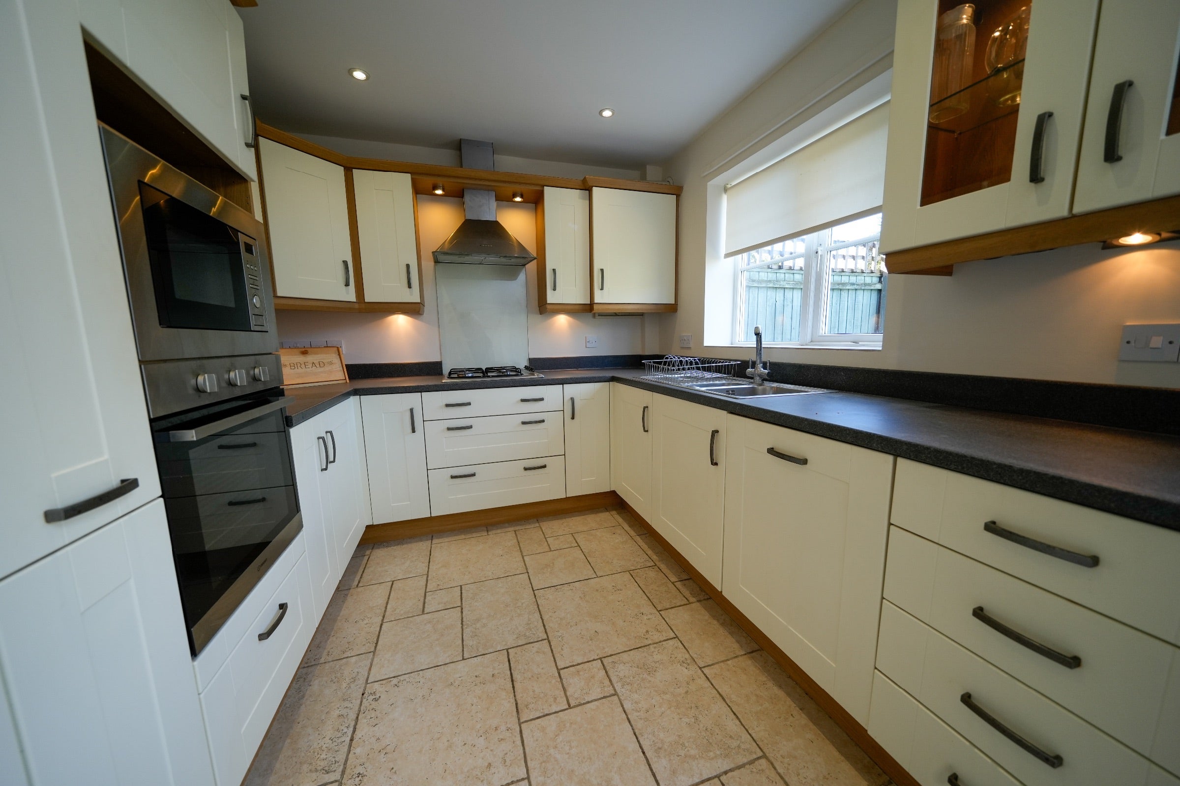 House Laurence Mews in Romsey