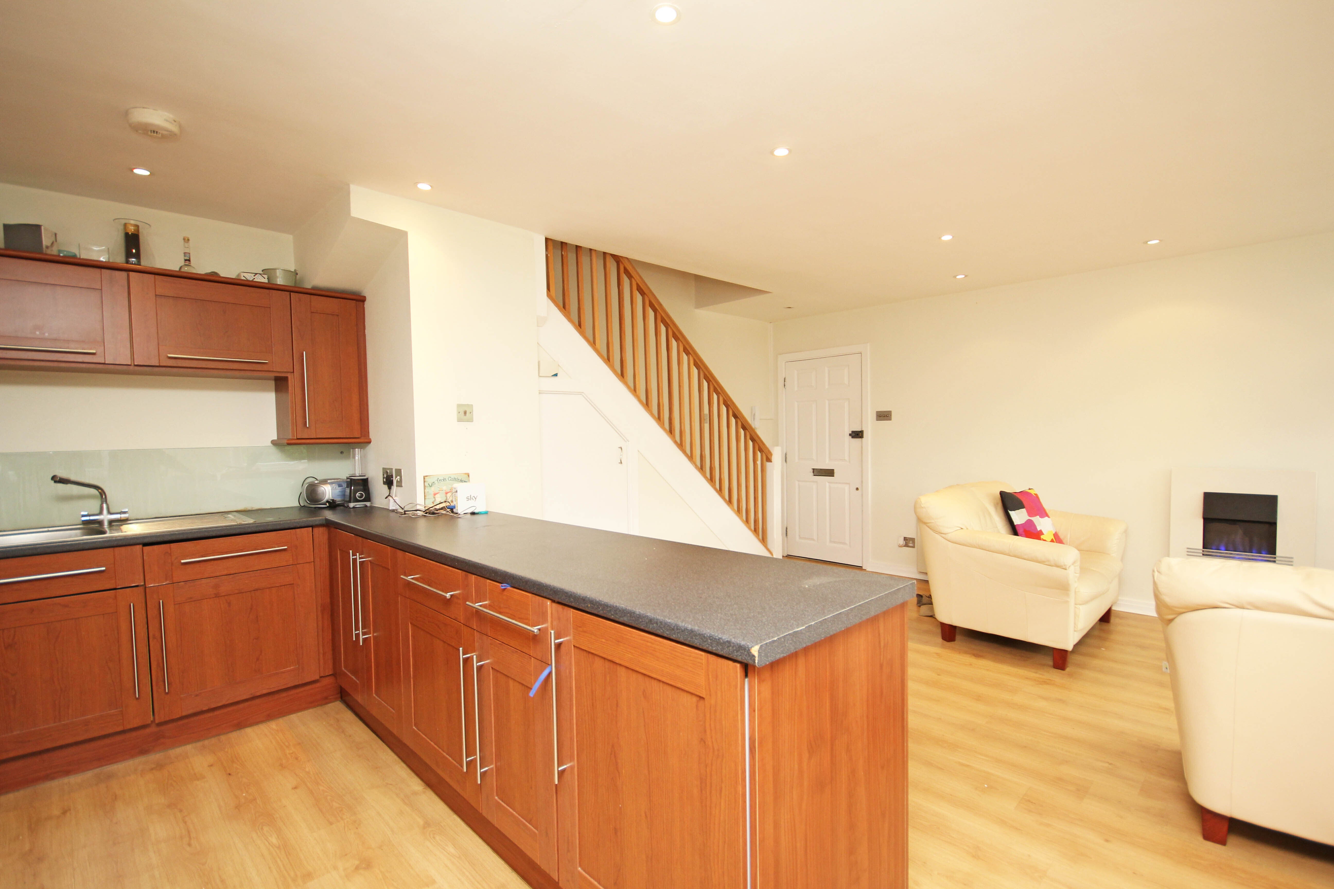 Flat Magdalen Court in Canterbury