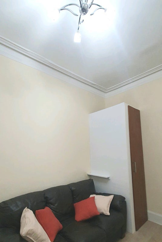 Room Fairlie Park Drive in Glasgow