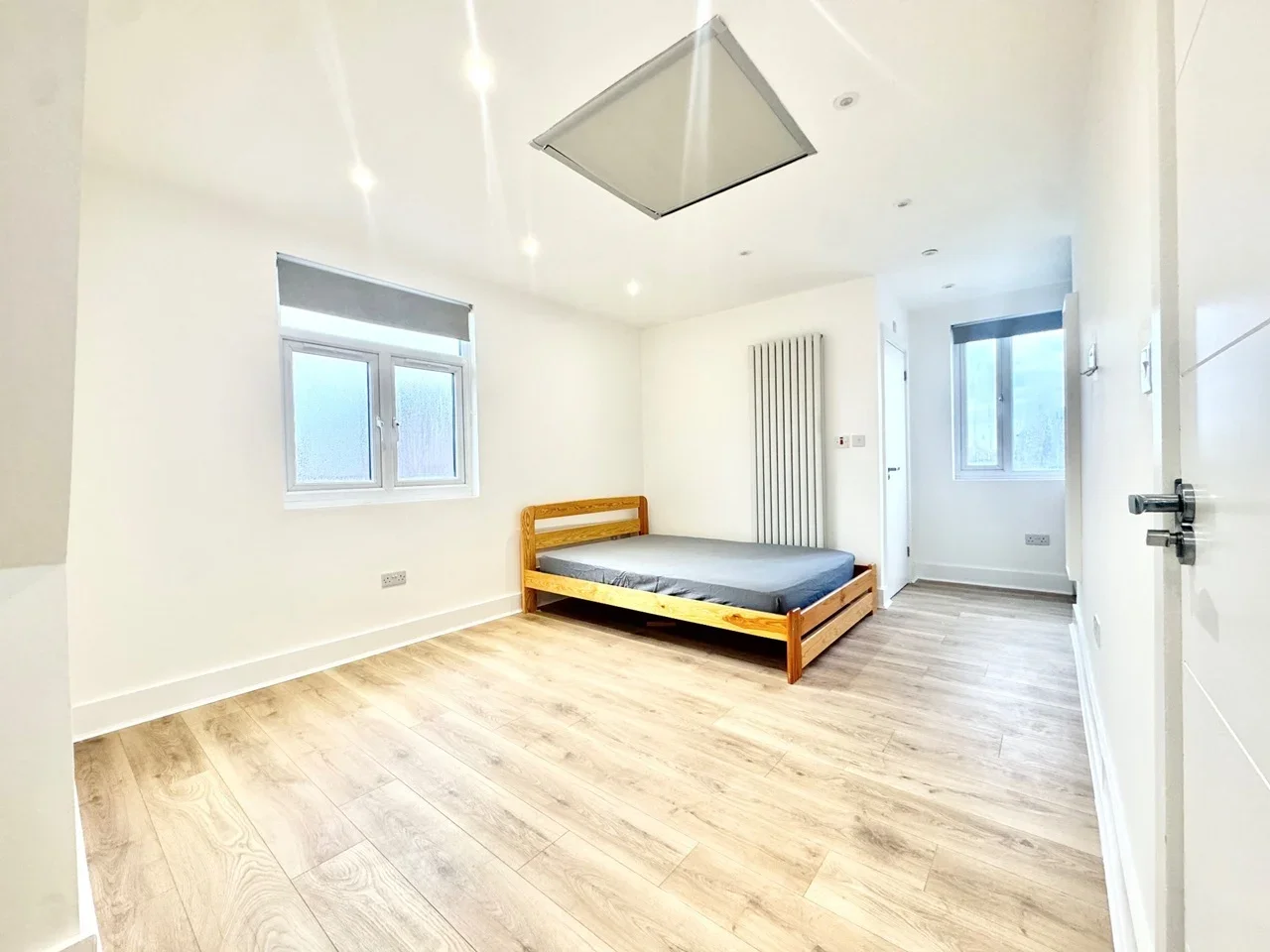 Flat Village Way in Greater London