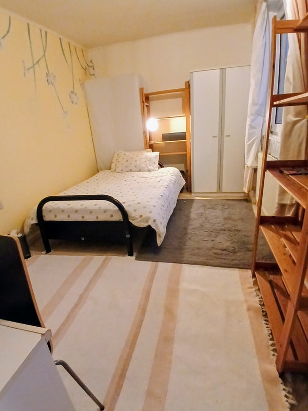 Room Stebondale Street in Greater London