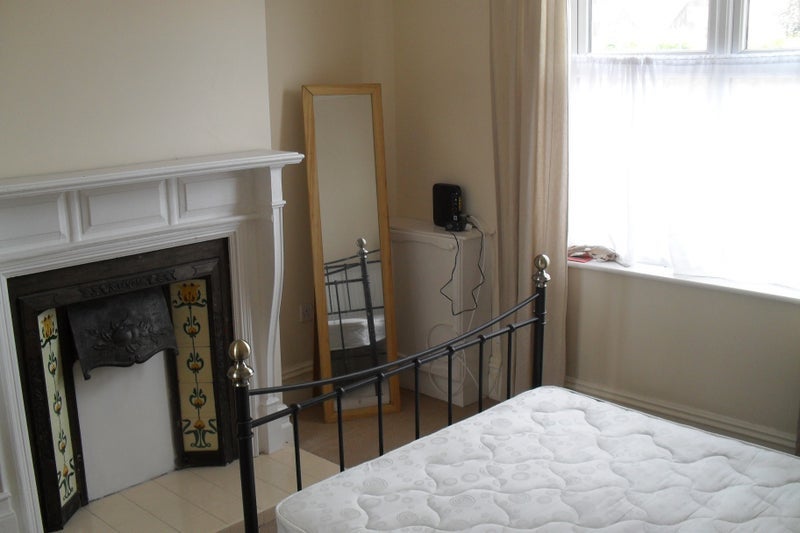 Room Ashwell Road in Stoke-on-Trent