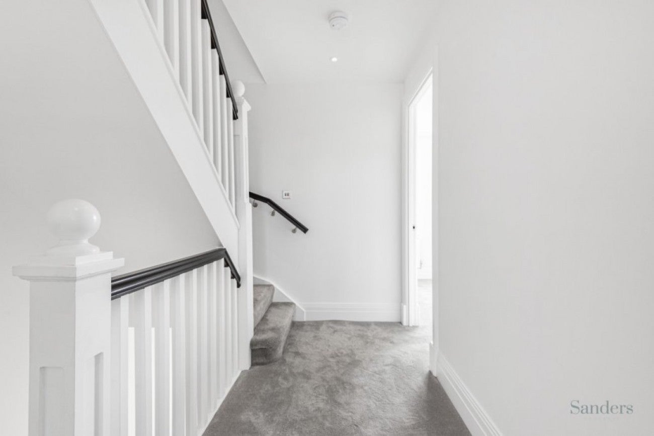 House Lushington Drive in Greater London