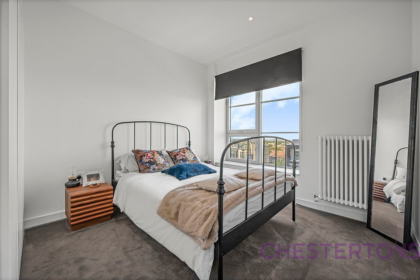 Flat Hercules Slip in Greater London
