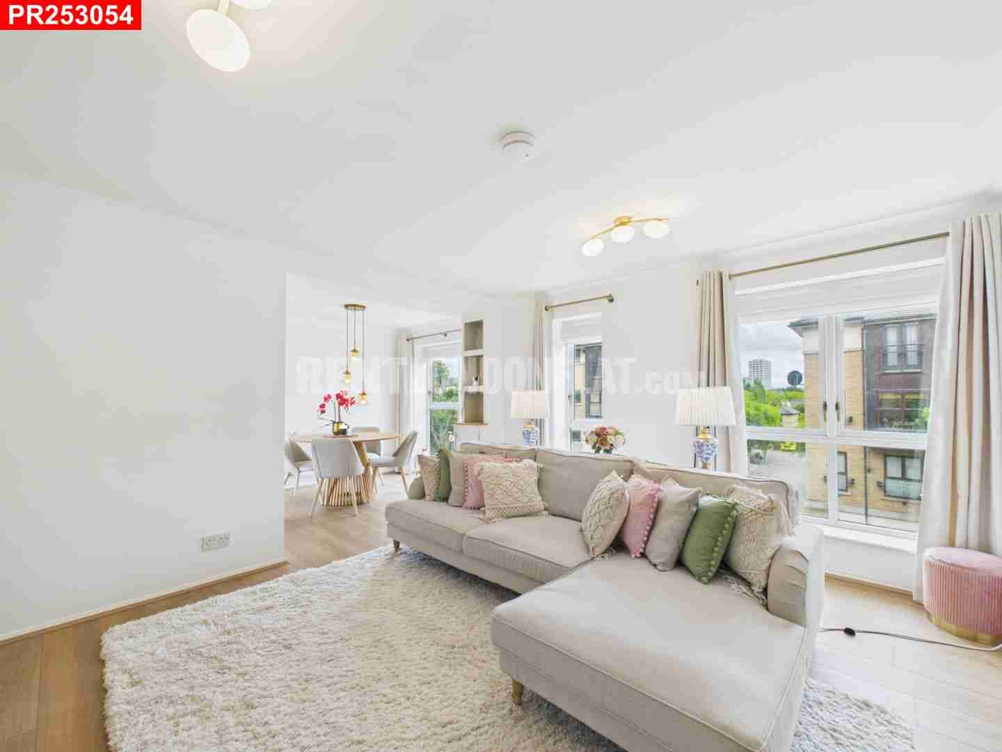 Flat Keats Avenue in Greater London