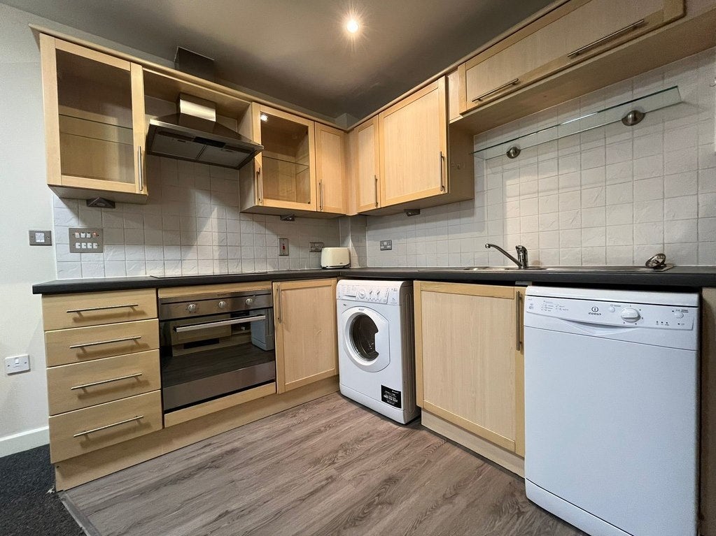 Flat Palmer Lane in Coventry