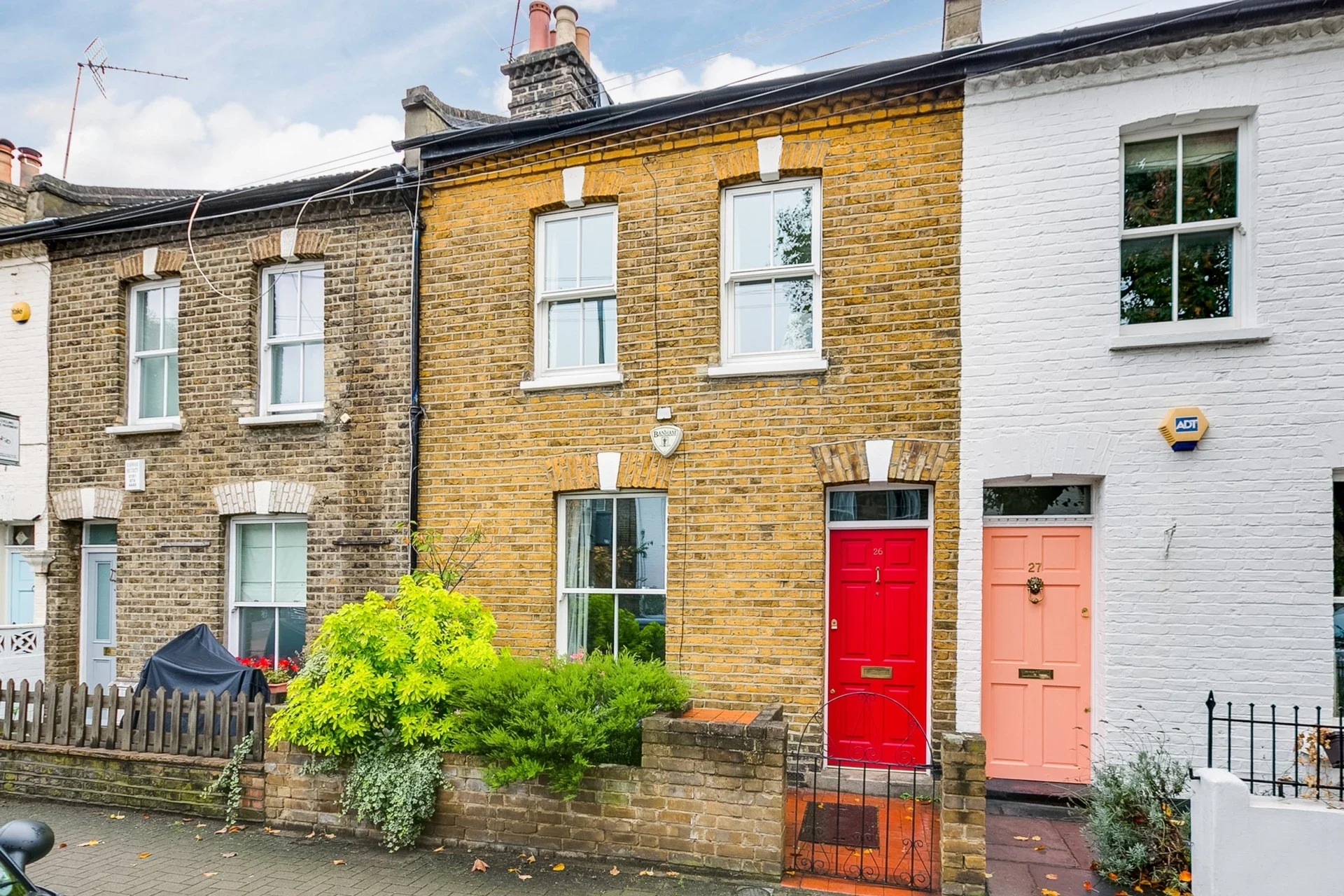 House Old York Road in Greater London