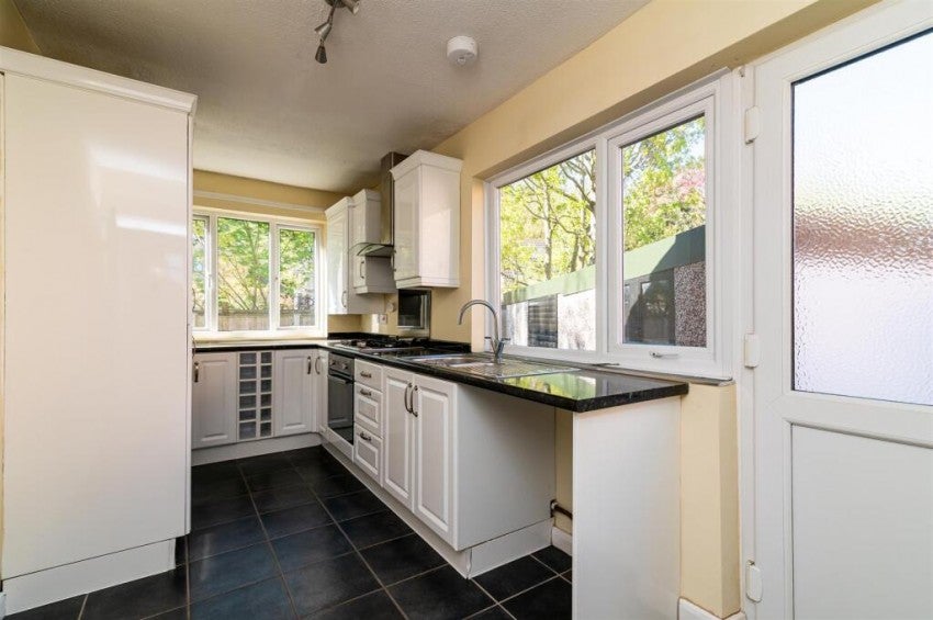 House Shelford Crescent in Nottingham