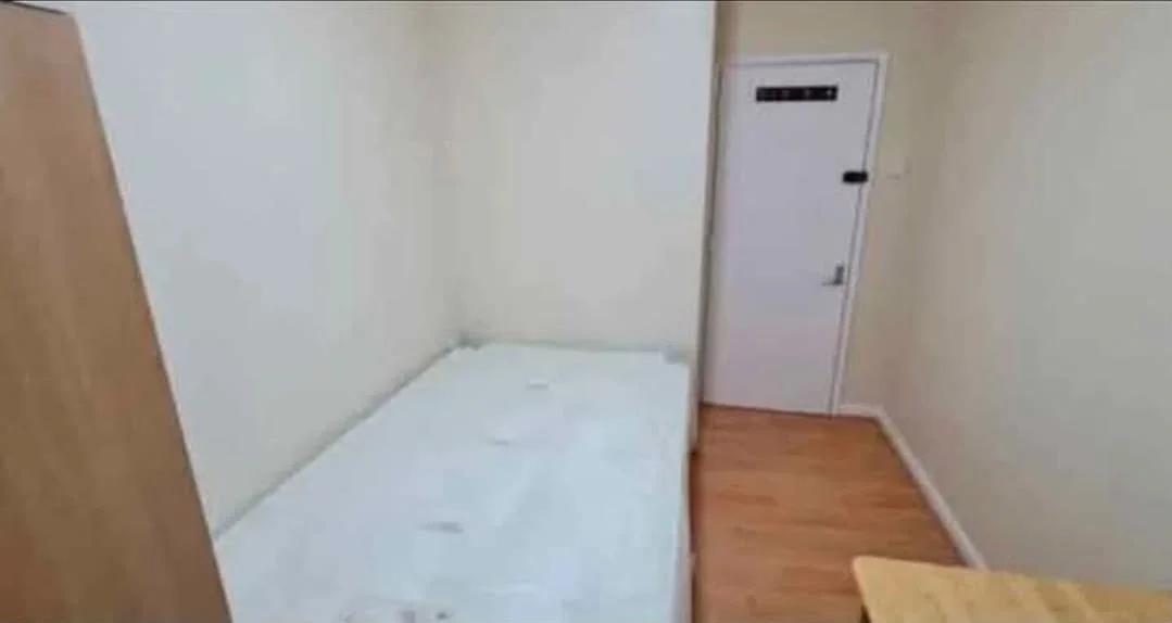 Room Bordars Road in Greater London