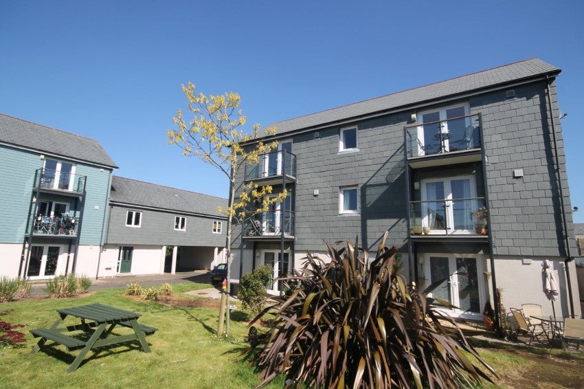 Flat Whym Kibbal Court in Redruth