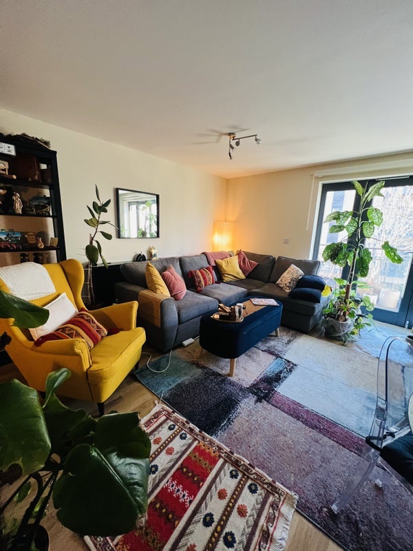 Room Woodmill Road in Greater London