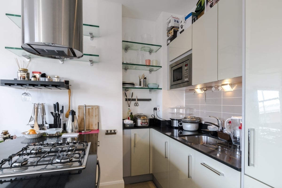 Flat Lancaster Road in Greater London