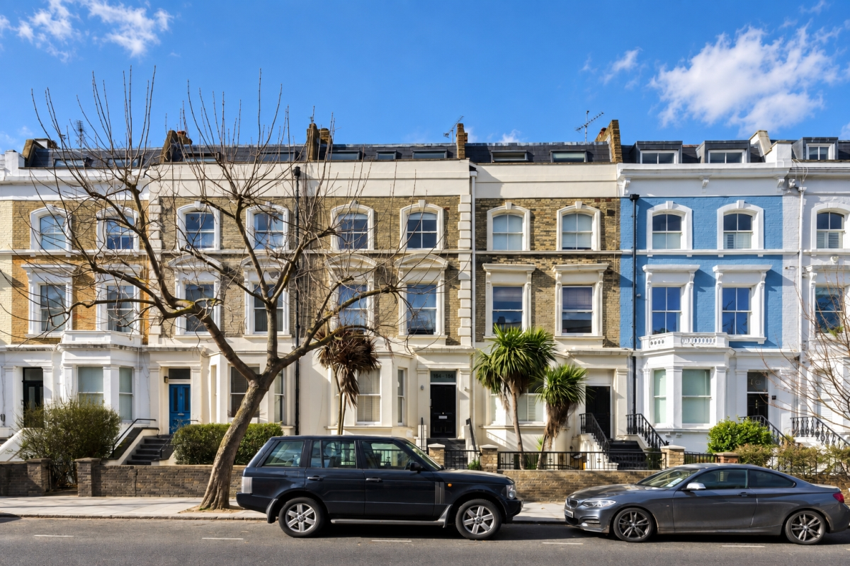 Flat Lancaster Road in Greater London