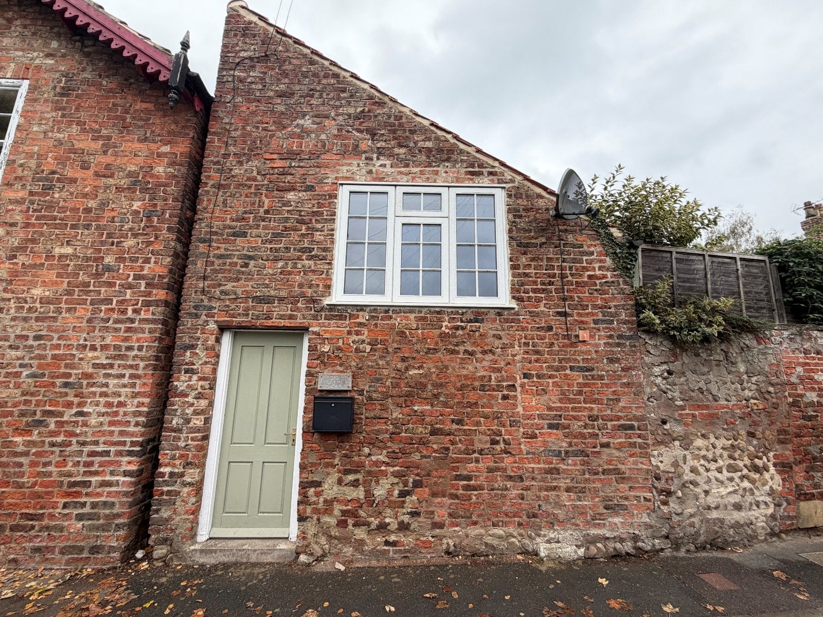 Flat Boroughbridge Road in Whixley