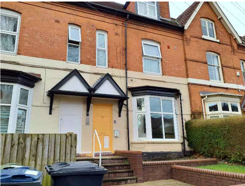 Flat Clarence Road in Birmingham