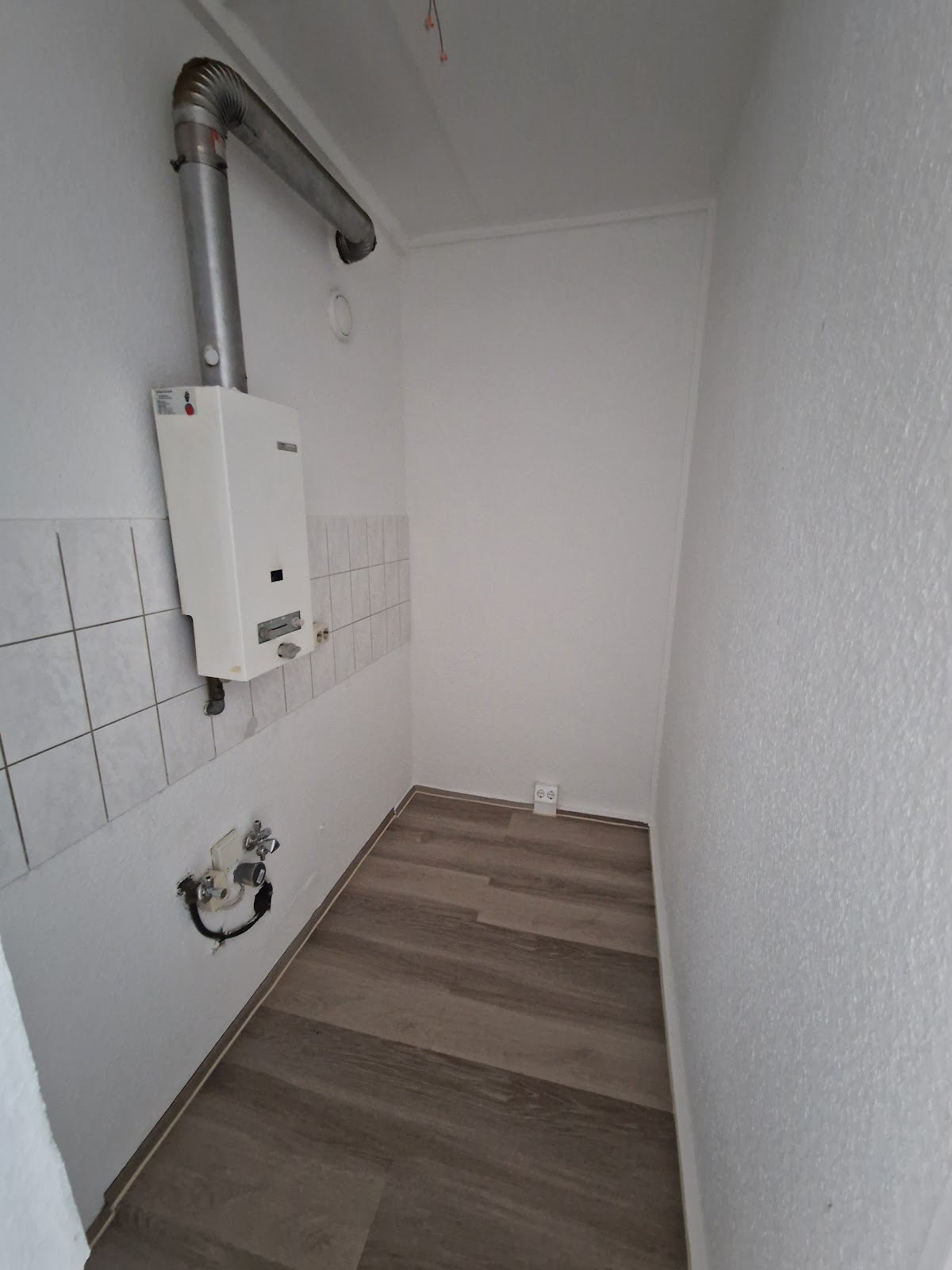Zimmer Bernhard-Kellermann-Straße in Magdeburg