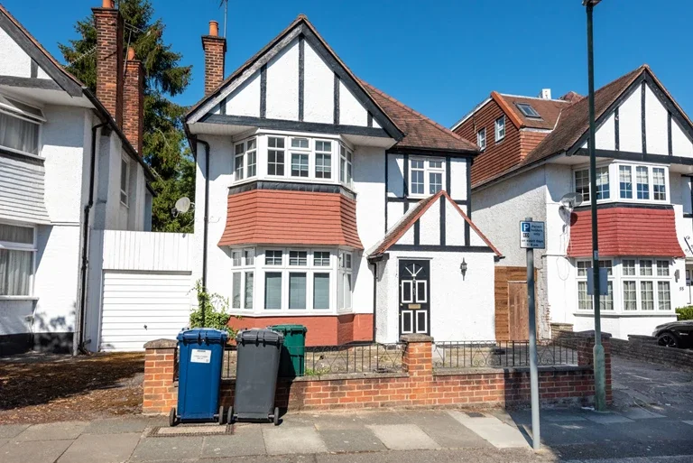 House Rowsley Avenue in London