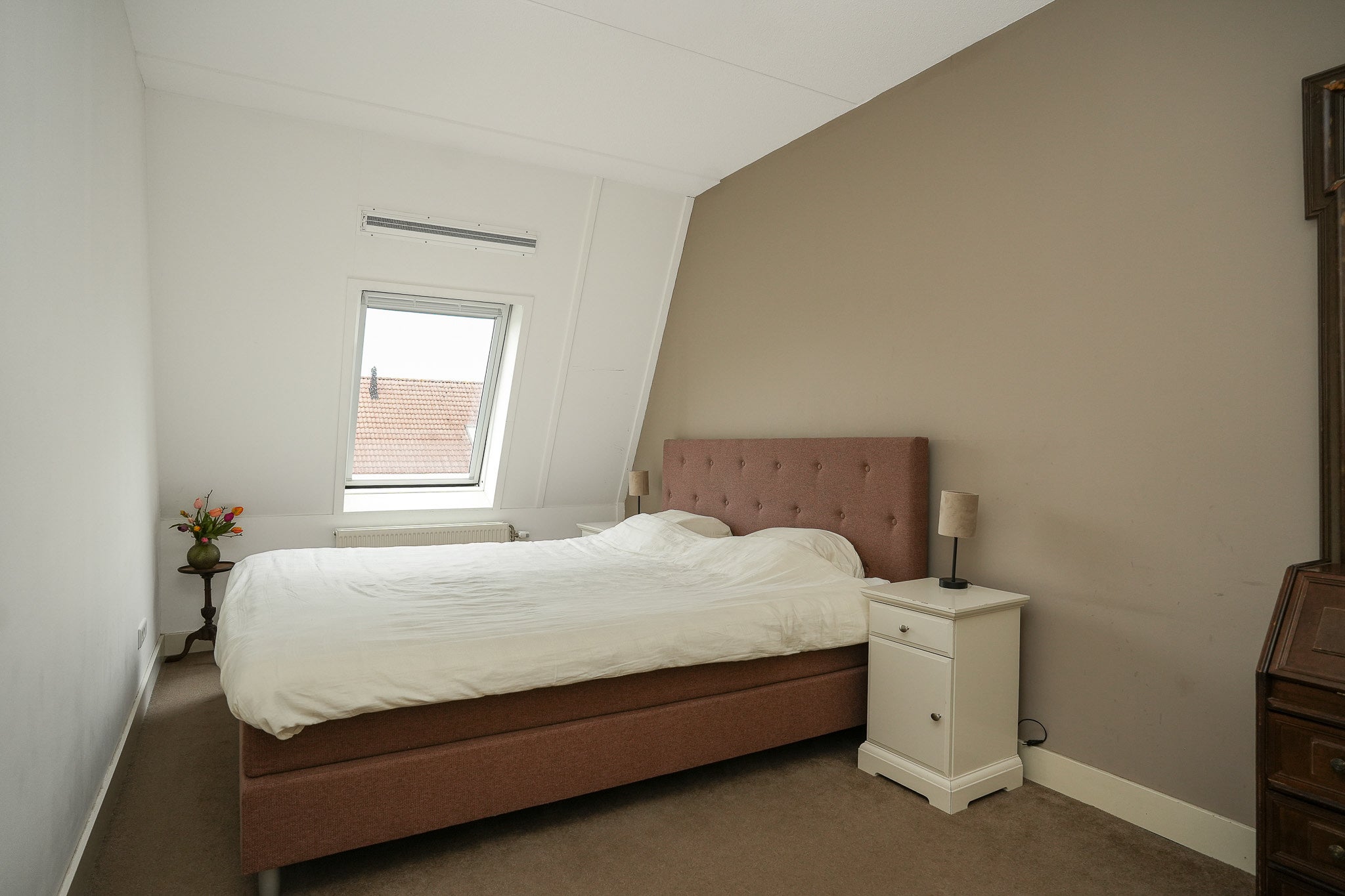 Tussenwoning te koop: Gerrit Achterbergstraat 75, Langbroek